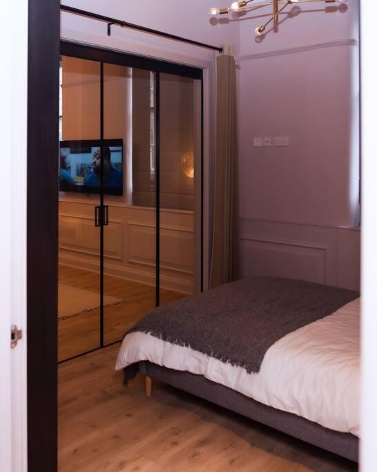 Luxurious Stunning 2bedroom *