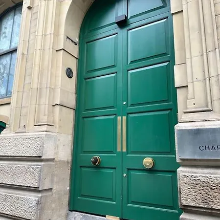 Luxurious Stunning 2Bedroom Apartment Manchester Exterior photo